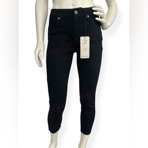 Mid Rise Skinny Jean